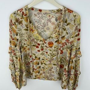 Spell blouse. Perfect condition. Size small.